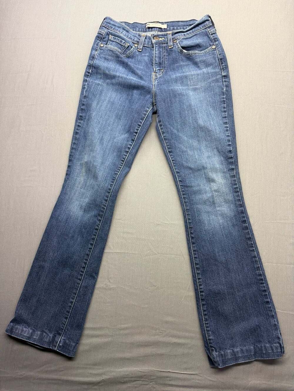 Levi's 515 Bootcut Jeans Women's 8 Blue Mid-Rise Bootcut Denim Pants